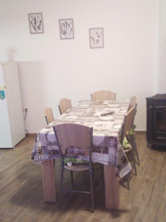 Apartmaji Matazin Crni Kal Exterior photo